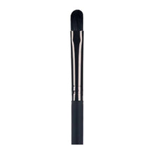 Load image into Gallery viewer, L.A.B.2 PRO Got Nothing to Hide Concealer Brush 41048 makeup brush in black color
